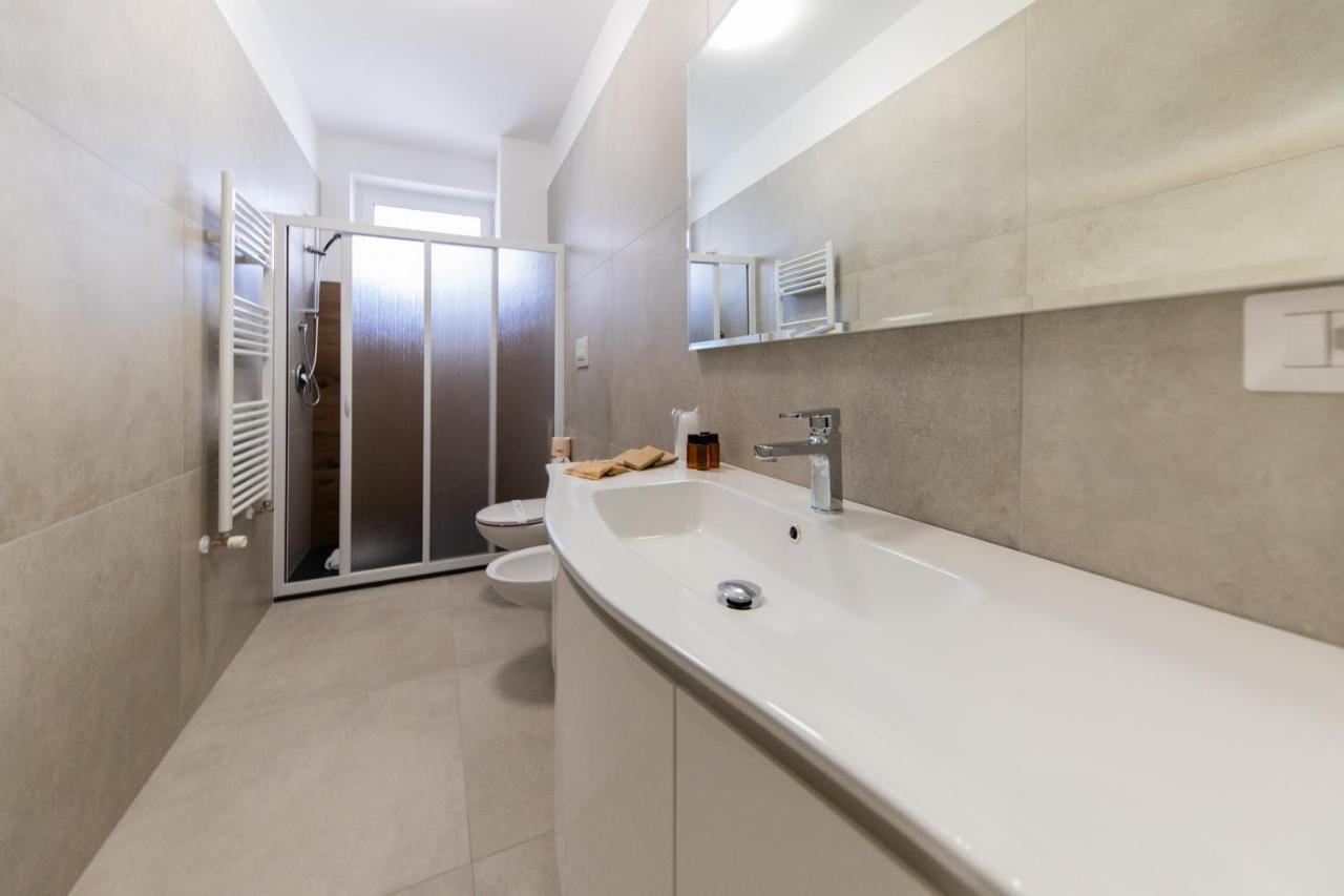 Plume Apartment By Wonderful Italy Bari Esterno foto